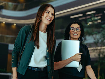 Werde zur Projektmanagerin deiner Karriere – 4 Erfolgstipps für Frauen